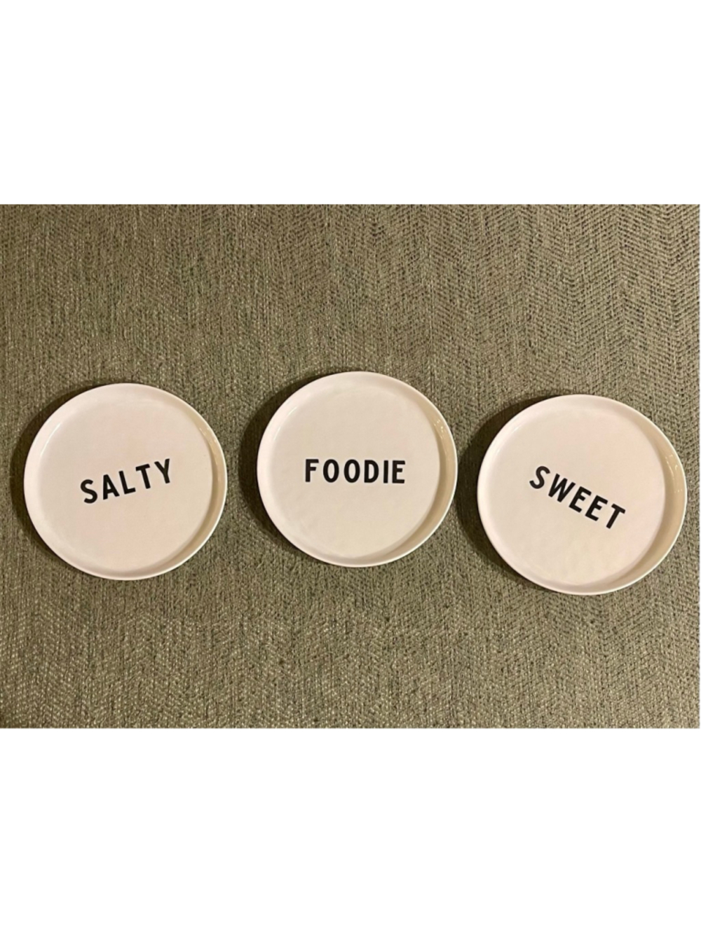 Santa Barbara Design Studio Porcelain Appetizer Plates, NWOT